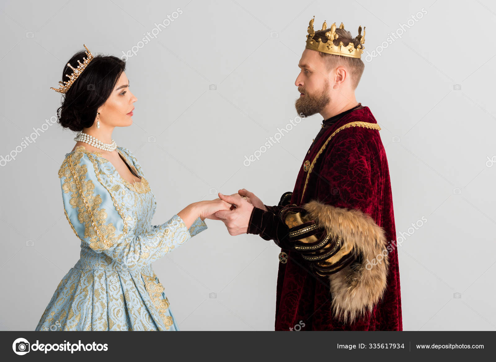 Side View Queen King Crowns Holding Hands Isolated Grey Stock Photo by  ©AndrewLozovyi 335617934
